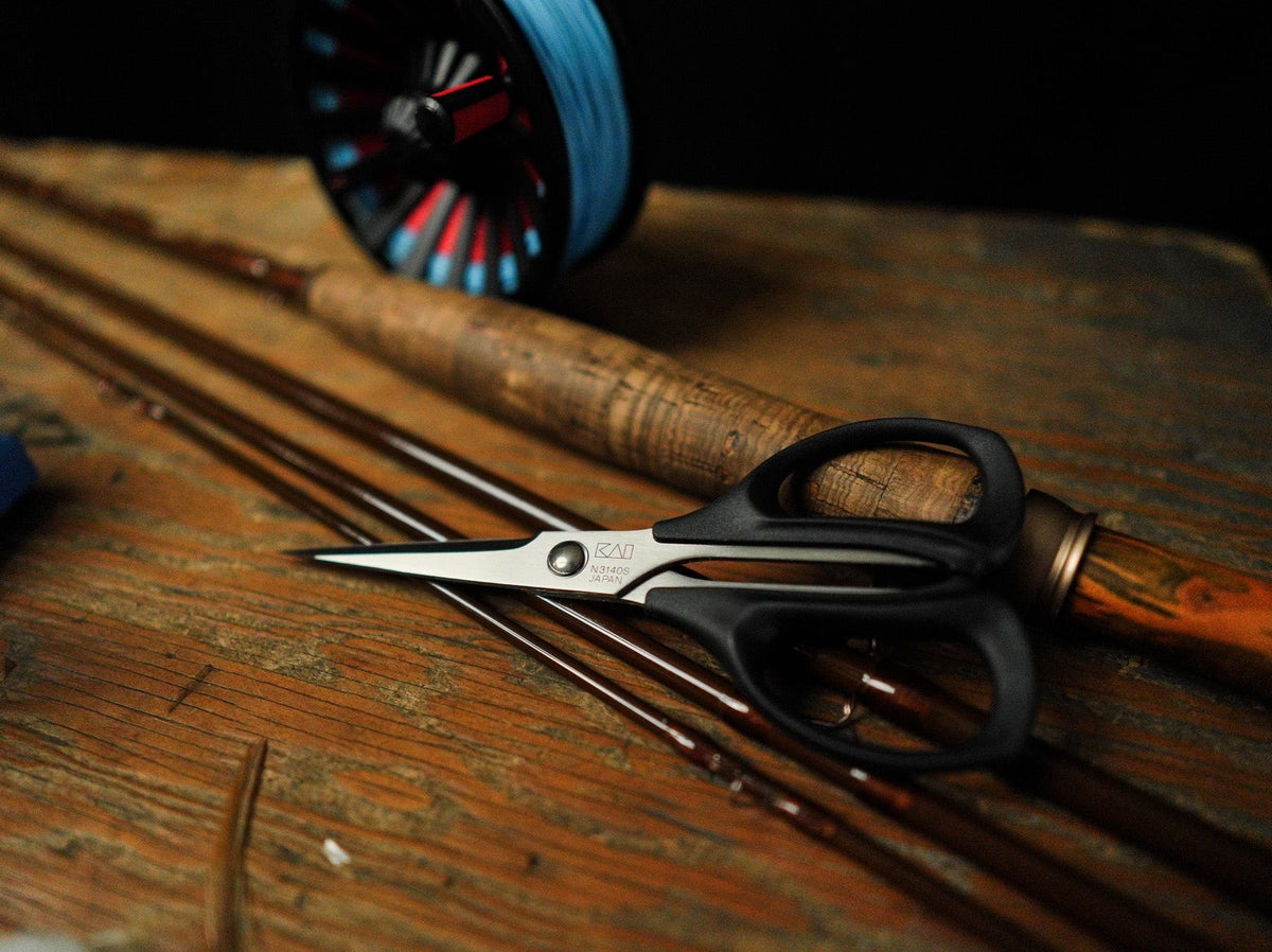 Rambler 5 1/2" Fine Point Fly Tying Scissors